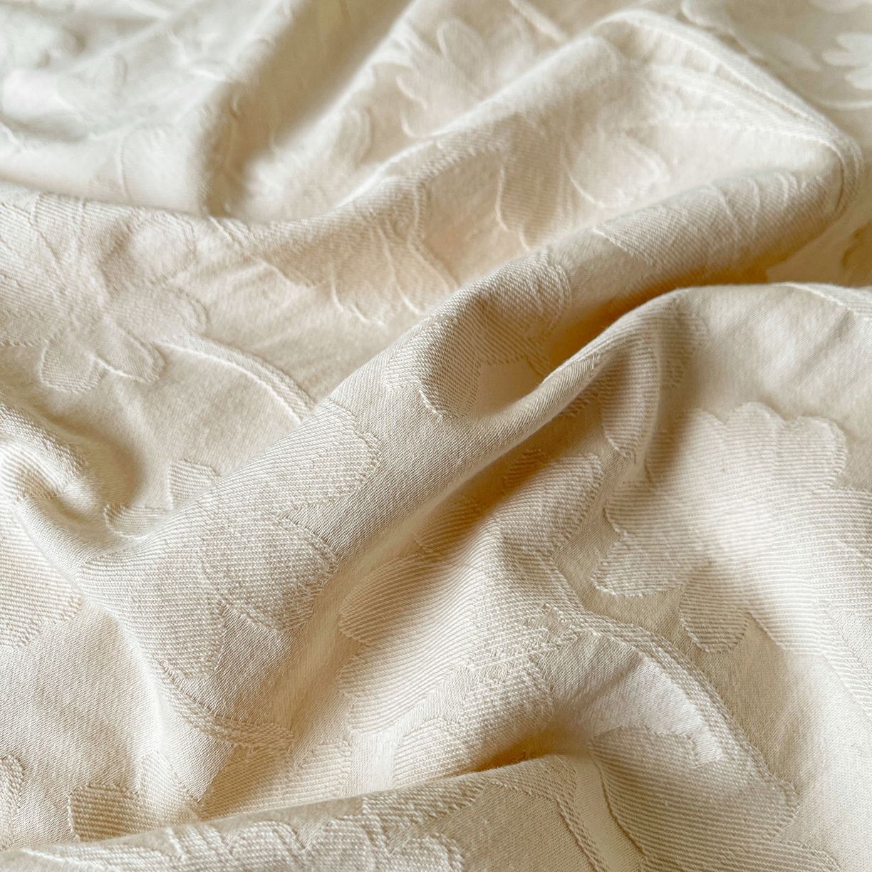 91家纺网 家纺一手货源 找家纺 乐家毛巾被（工厂自产自销） 2026春夏新款全棉60S长绒棉立体厚织提花四件套 印夏