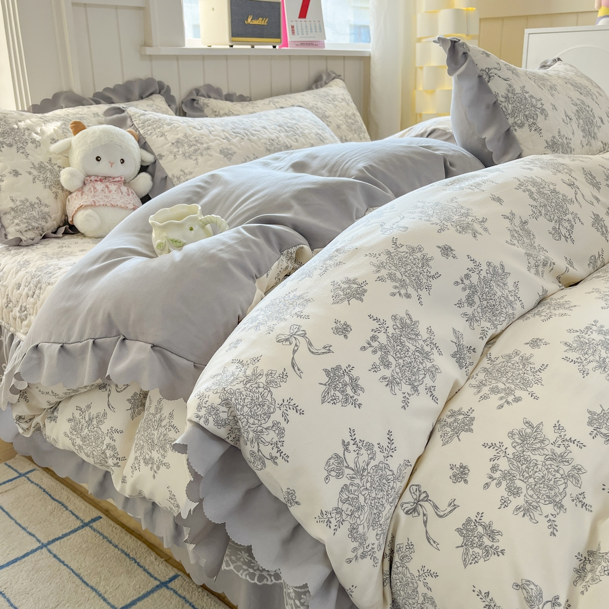 91家纺网 家纺一手货源 找家纺 雅眠居 2026新款直播爆款古法仿棉双层蕾丝花边床盖四件套 灰韵