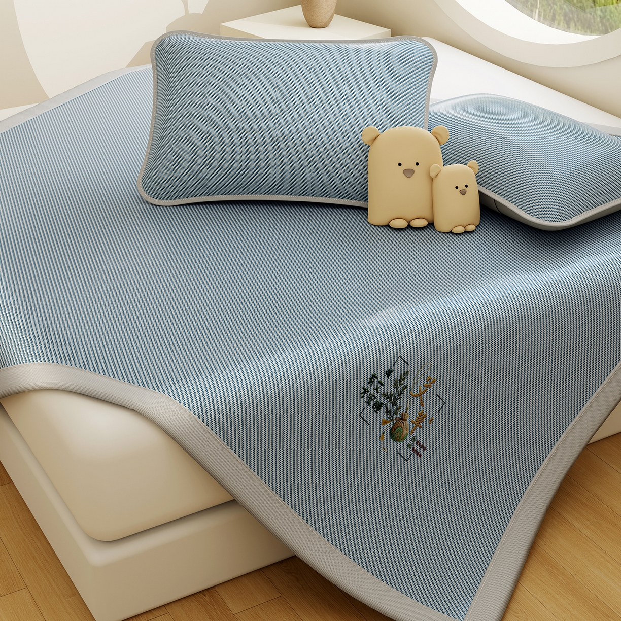 91家纺网 家纺一手货源 找家纺 家品罗兰 2026新款夏季A类艾草碳光凉席三明治冰丝凉席家用冰丝席可机洗空调软席三件套-大床 艾草-蓝