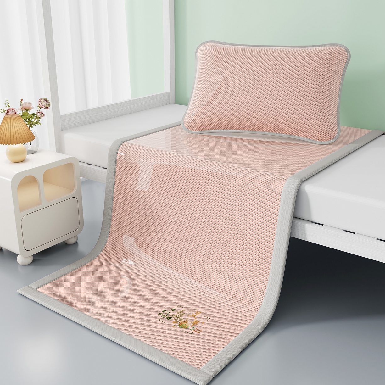 91家纺网 家纺一手货源 找家纺 （总）家品罗兰 2026新款夏季A类艾草碳光凉席三明治冰丝凉席家用冰丝席可机洗学生宿舍上下铺空调软席三件套-学生床