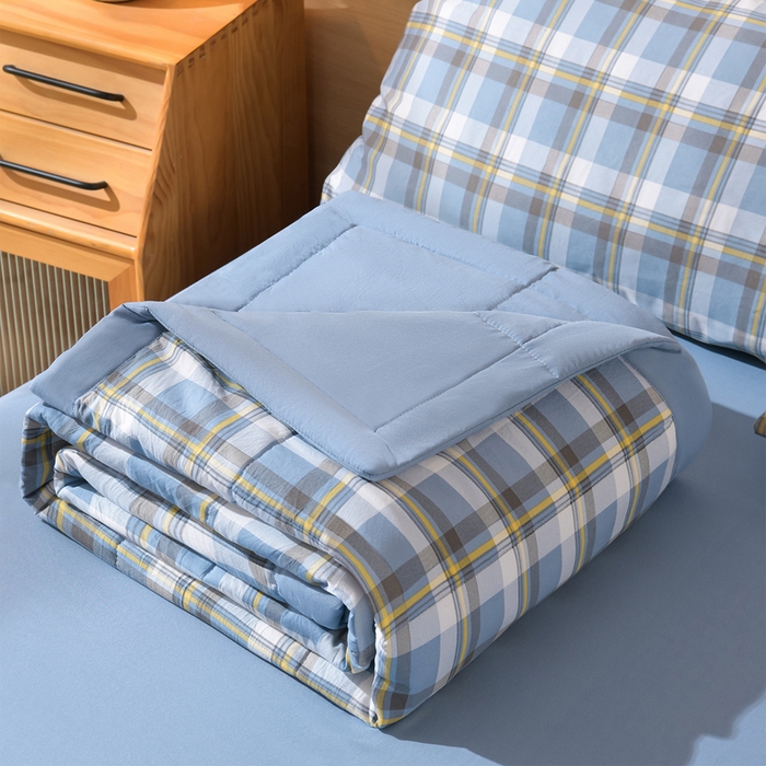 91家纺网 家纺一手货源 找家纺 绒宴家纺 2026新款水洗棉新疆棉花夏被格子款夏凉被空调被 简兮-蓝