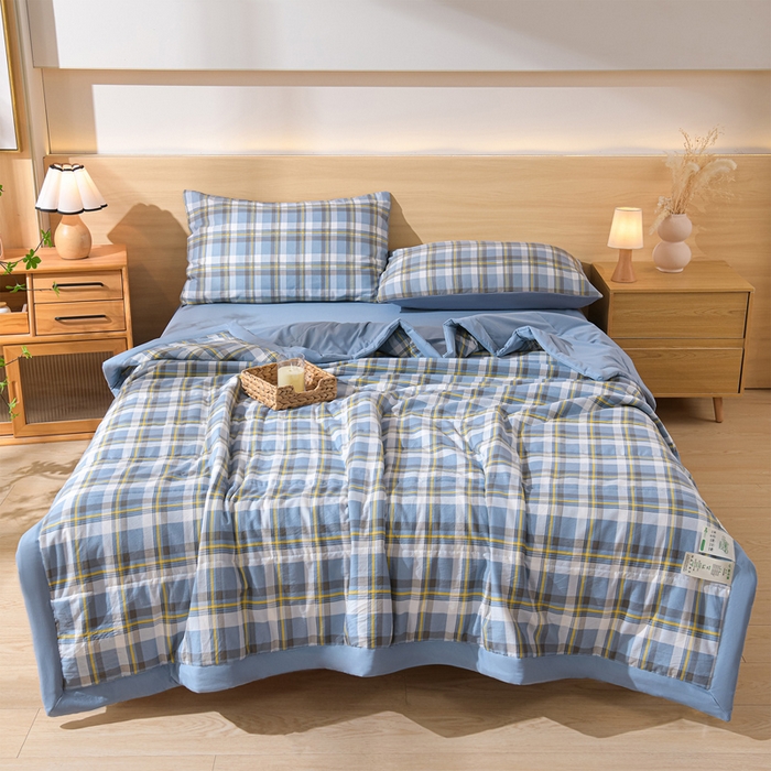 91家纺网 家纺一手货源 找家纺 绒宴家纺 2026新款水洗棉新疆棉花夏被格子款夏凉被空调被 简兮-蓝