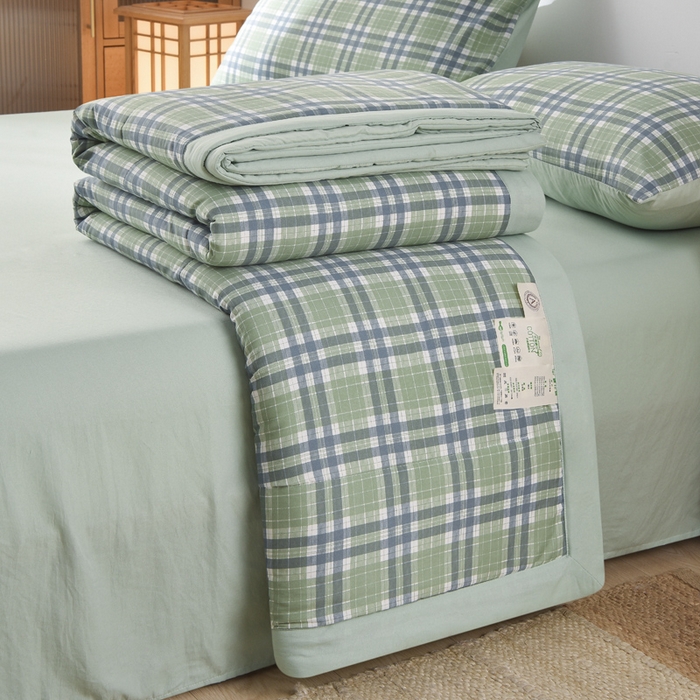 91家纺网 家纺一手货源 找家纺 绒宴家纺 2026新款水洗棉新疆棉花夏被格子款夏凉被空调被 冰川-绿