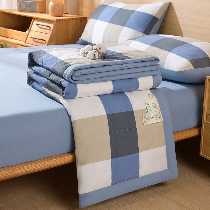 91家纺网 家纺一手货源 找家纺 绒宴家纺 2026新款水洗棉新疆棉花夏被格子款夏凉被空调被 烟灰大格