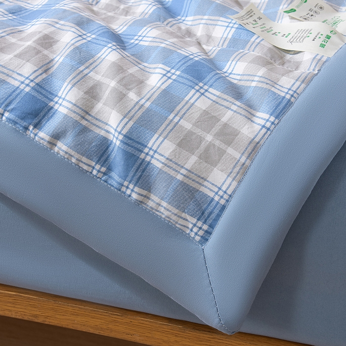 91家纺网 家纺一手货源 找家纺 绒宴家纺 2026新款水洗棉新疆棉花夏被格子款夏凉被空调被 遇见-蓝