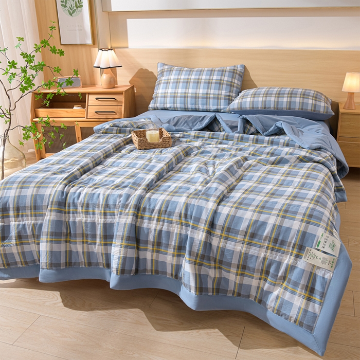 91家纺网 家纺一手货源 找家纺 绒宴家纺 2026新款水洗棉新疆棉花夏被格子款夏凉被空调被 简兮-蓝