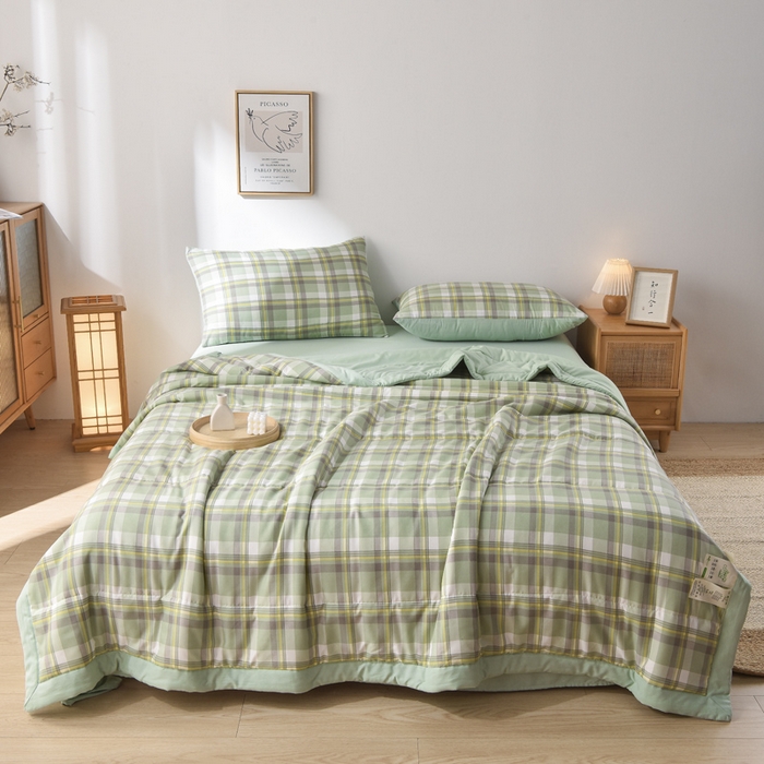 91家纺网 家纺一手货源 找家纺 绒宴家纺 2026新款水洗棉新疆棉花夏被格子款夏凉被空调被 简兮-绿