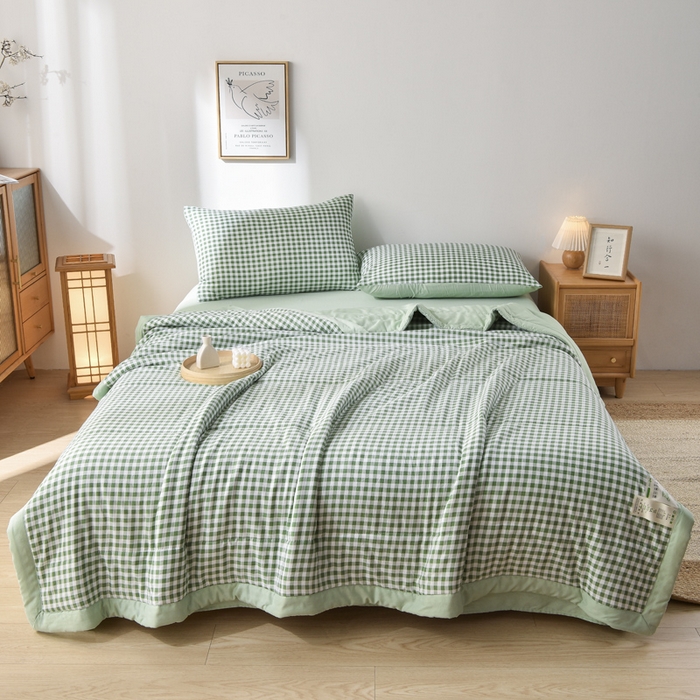 91家纺网 家纺一手货源 找家纺 绒宴家纺 2026新款水洗棉新疆棉花夏被格子款夏凉被空调被 绿小格