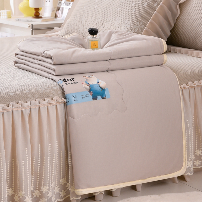 91家纺网 家纺一手货源 找家纺 （总）铠畅家纺 2026新款凉感豆豆床裙三件套--幸运草