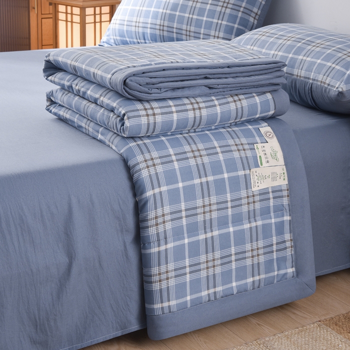 91家纺网 家纺一手货源 找家纺 绒宴家纺 2026新款水洗棉新疆棉花夏被格子款夏凉被空调被 乔南-蓝