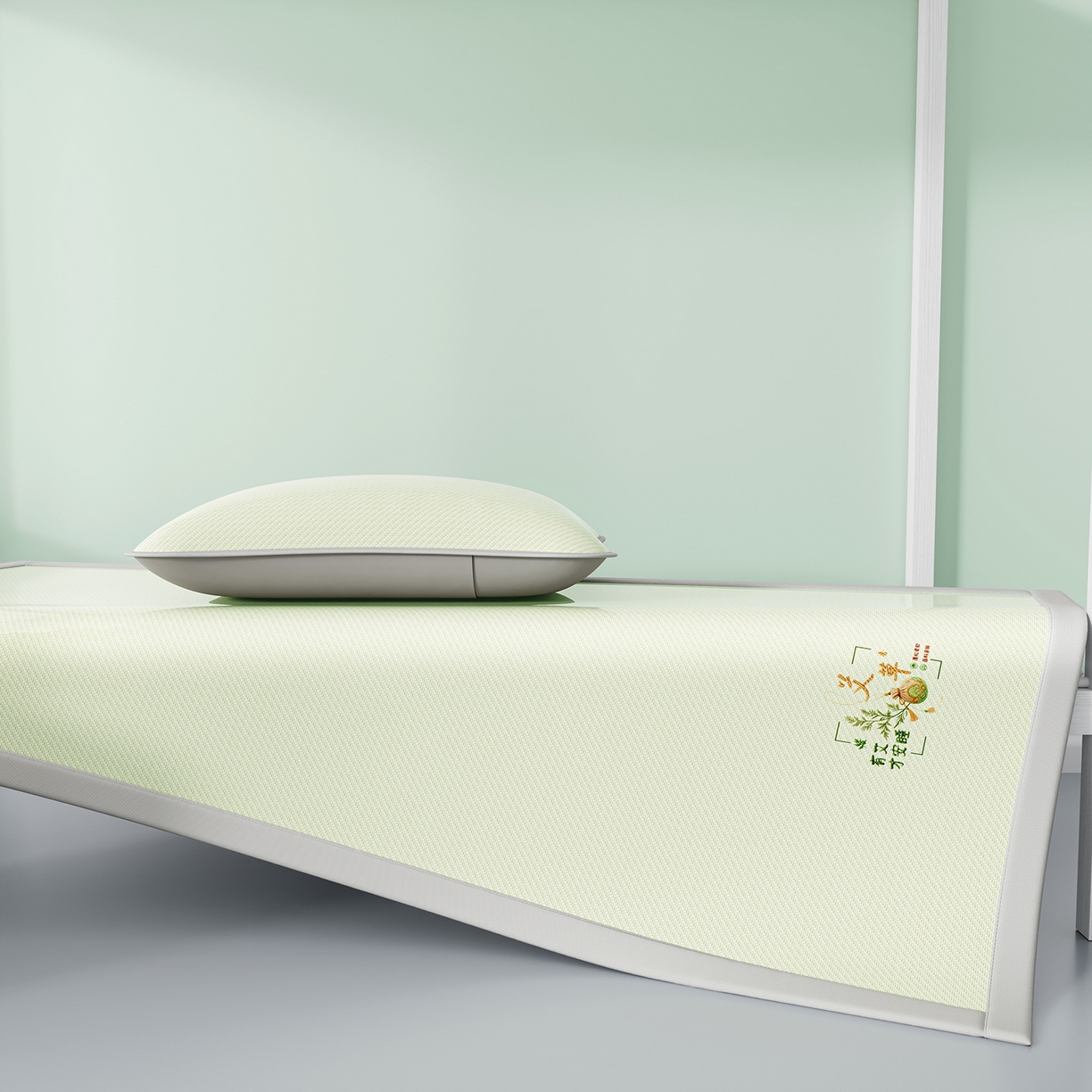 91家纺网 家纺一手货源 找家纺 奇丝雅 2026新款夏季A类艾草碳光凉席三明治冰丝凉席家用冰丝席可机洗学生宿舍上下铺空调软席三件套-学生床 艾草-绿（三明治网底）