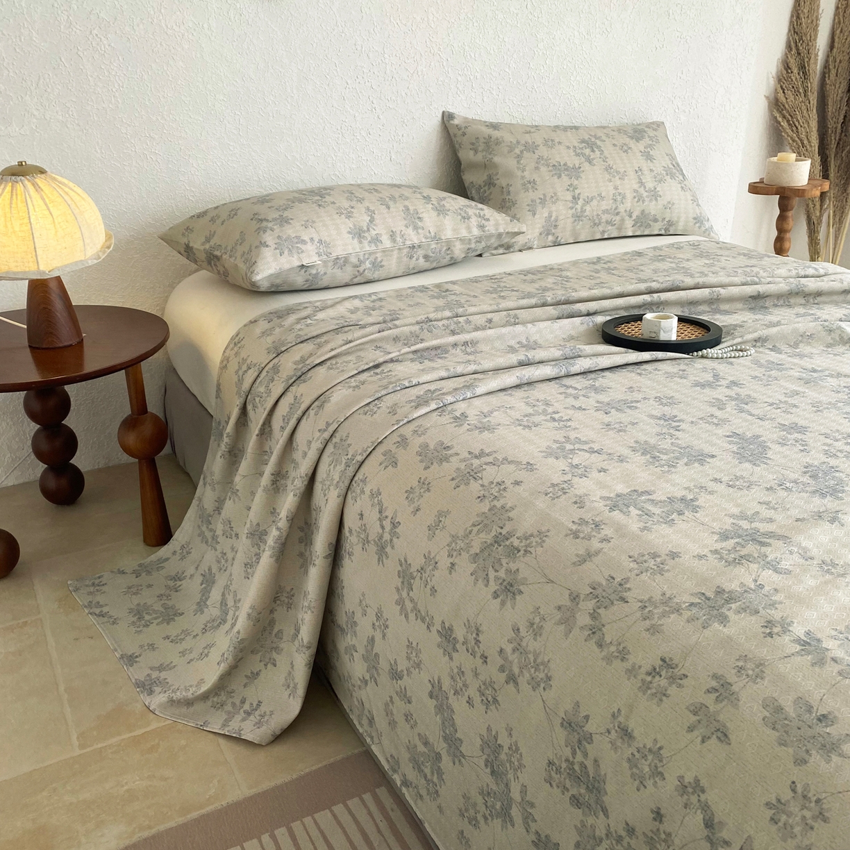 91家纺网 家纺一手货源 找家纺 棉乐町家居 2026新款亚麻老粗布印花床单 青岚