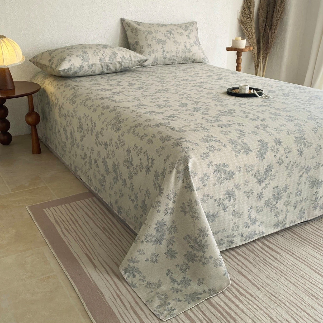 91家纺网 家纺一手货源 找家纺 棉乐町家居 2026新款亚麻老粗布印花床单 青岚