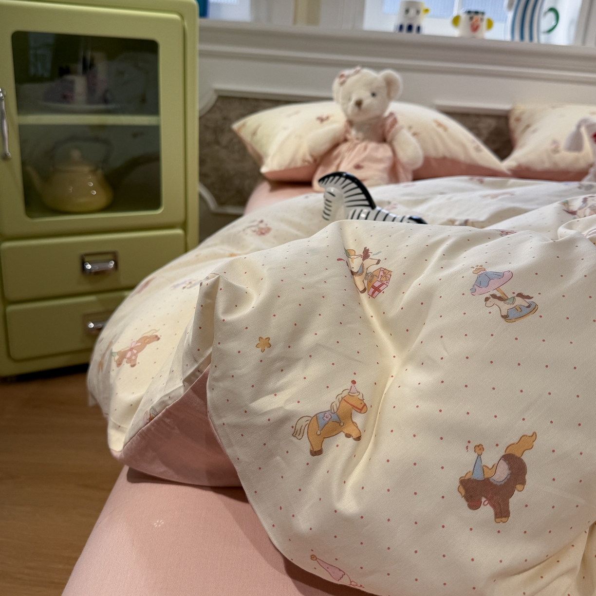 91家纺网 家纺一手货源 找家纺 呗旺鹿 2026新款全棉纯棉40支13070卡通印花四件套-第二波 礼物小马