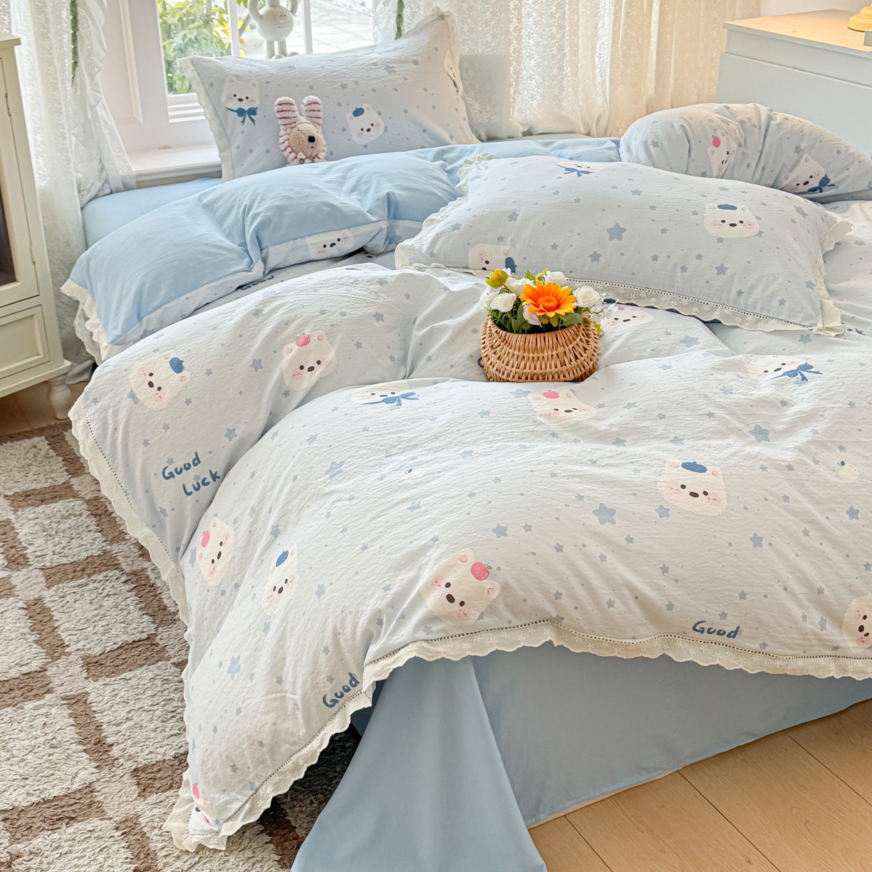 91家纺网 家纺一手货源 找家纺 寻米 2026新款全棉镂空花边云感双层纱四件套 云朵小泡芙