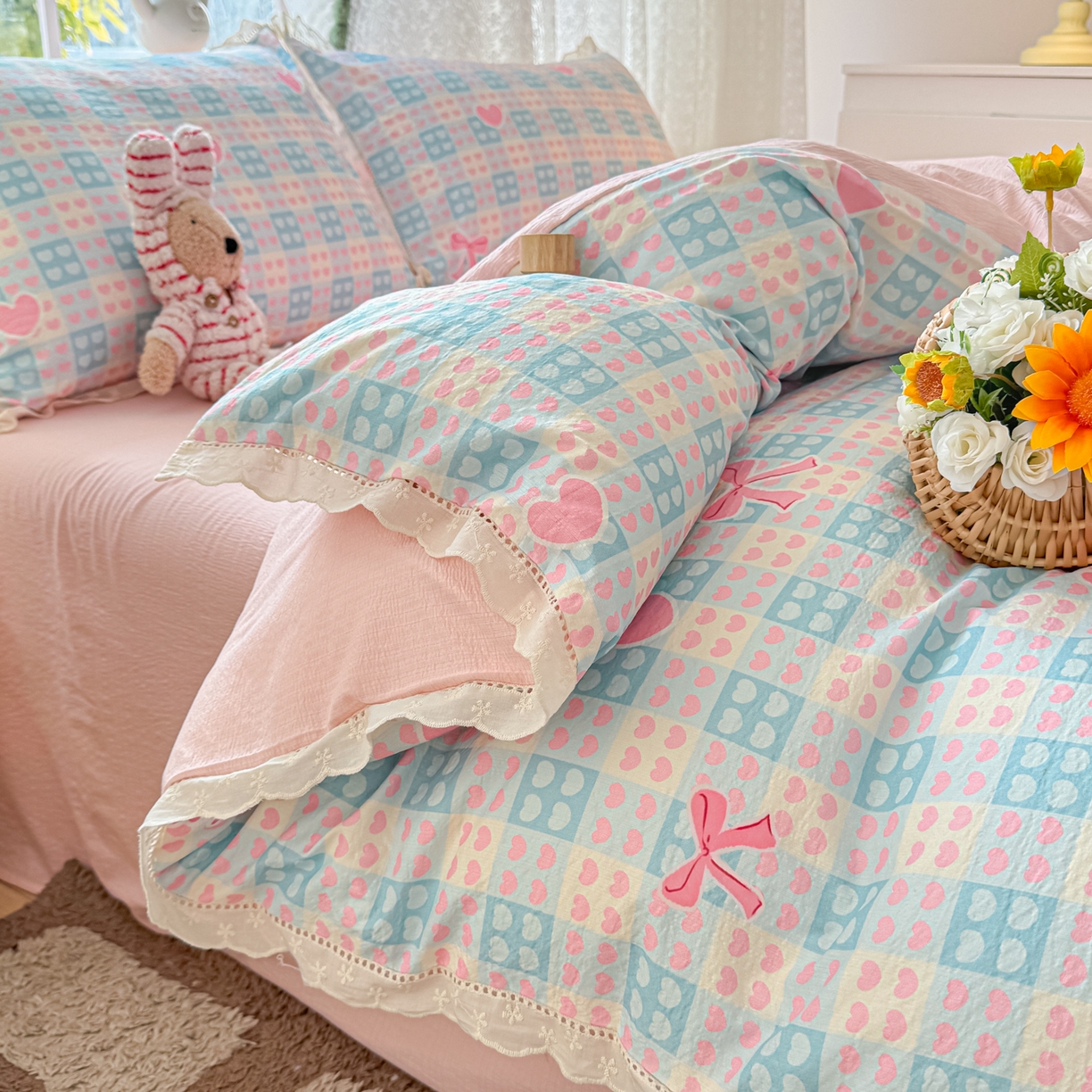 91家纺网 家纺一手货源 找家纺 寻米 2026新款全棉镂空花边云感双层纱四件套 爱你