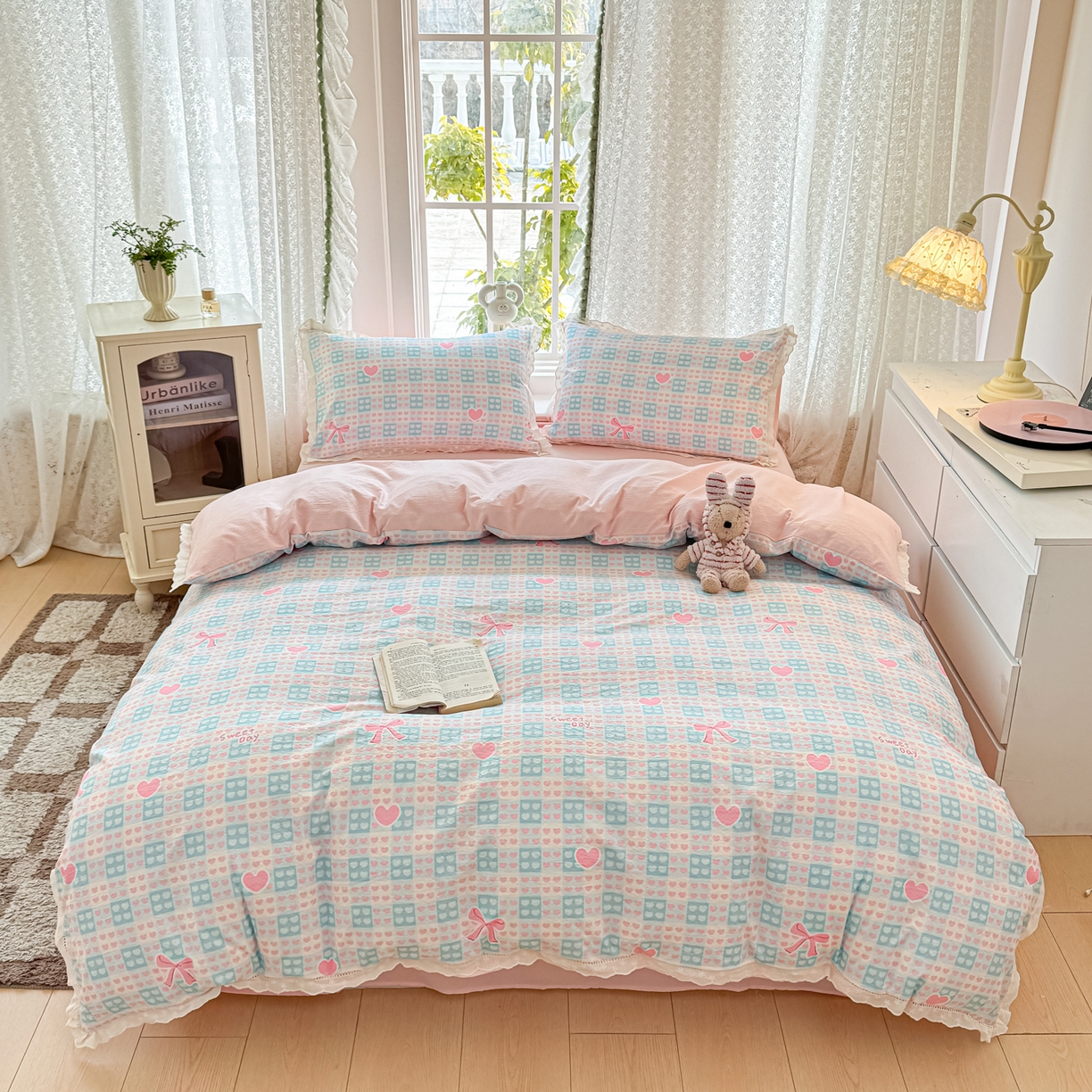 91家纺网 家纺一手货源 找家纺 （总）寻米 2026新款全棉镂空花边云感双层纱四件套