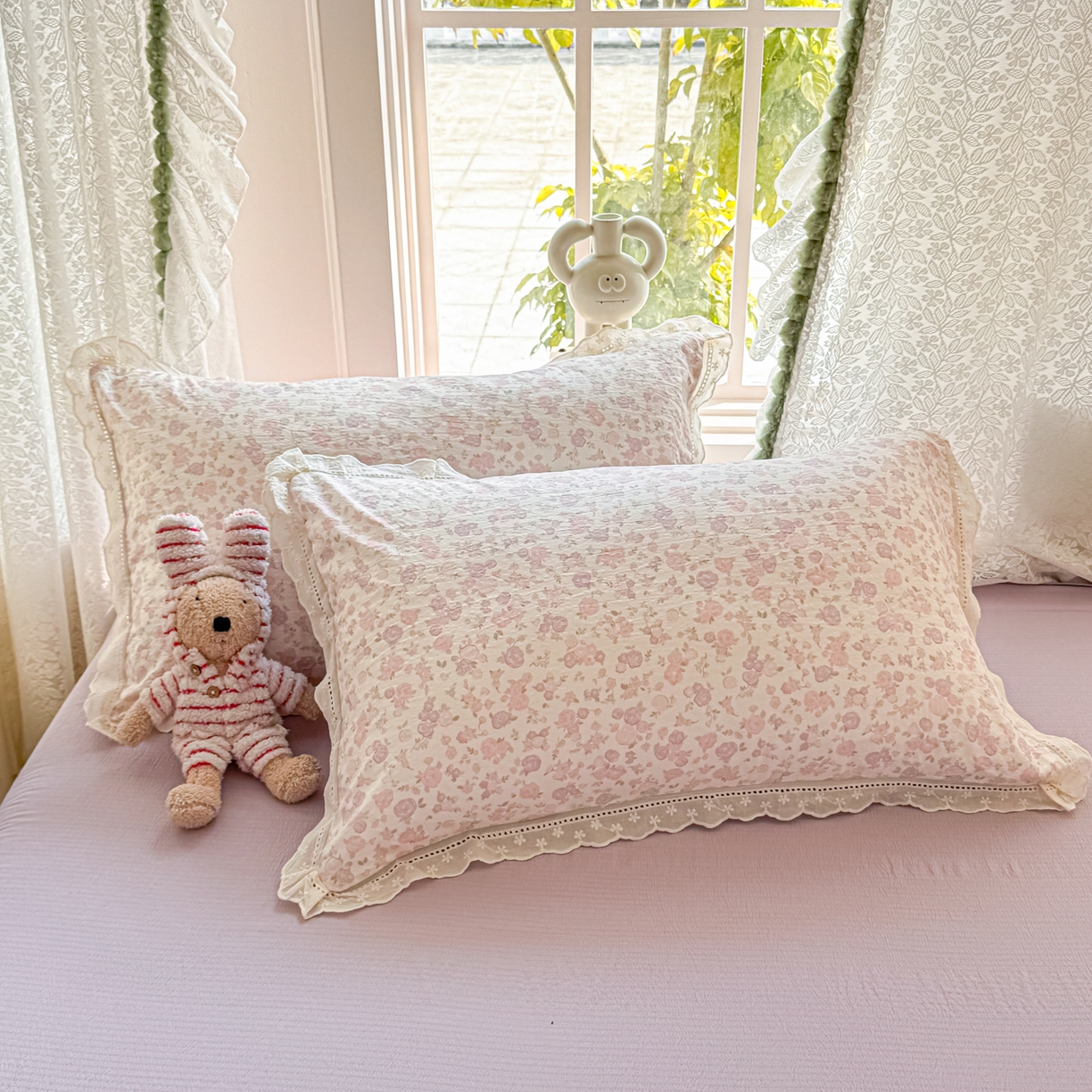 91家纺网 家纺一手货源 找家纺 寻米 2026新款全棉镂空花边云感双层纱四件套 春日玫瑰