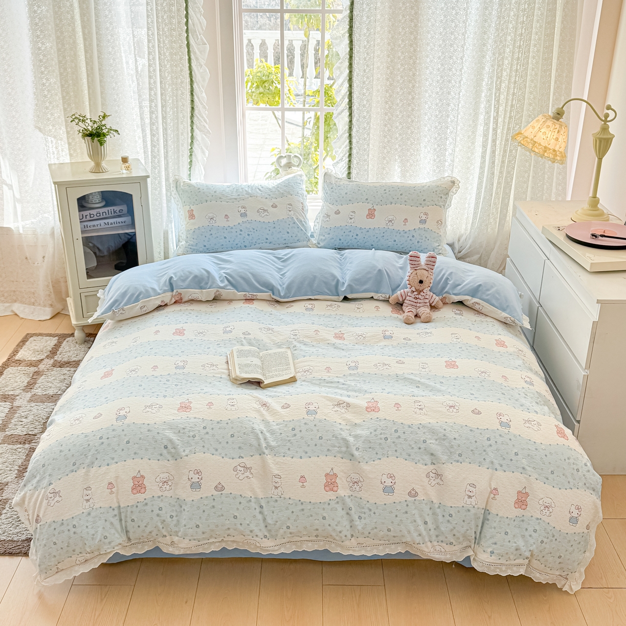 91家纺网 家纺一手货源 找家纺 寻米 2026新款全棉镂空花边云感双层纱四件套 小猫茶话会