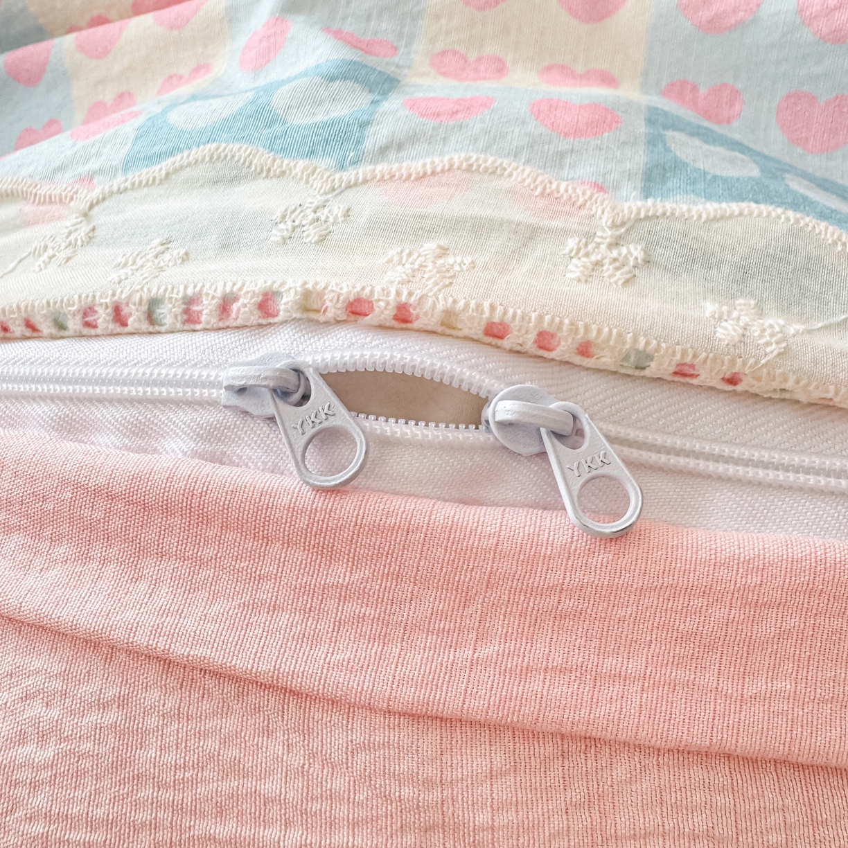 91家纺网 家纺一手货源 找家纺 寻米 2026新款全棉镂空花边云感双层纱四件套 爱你