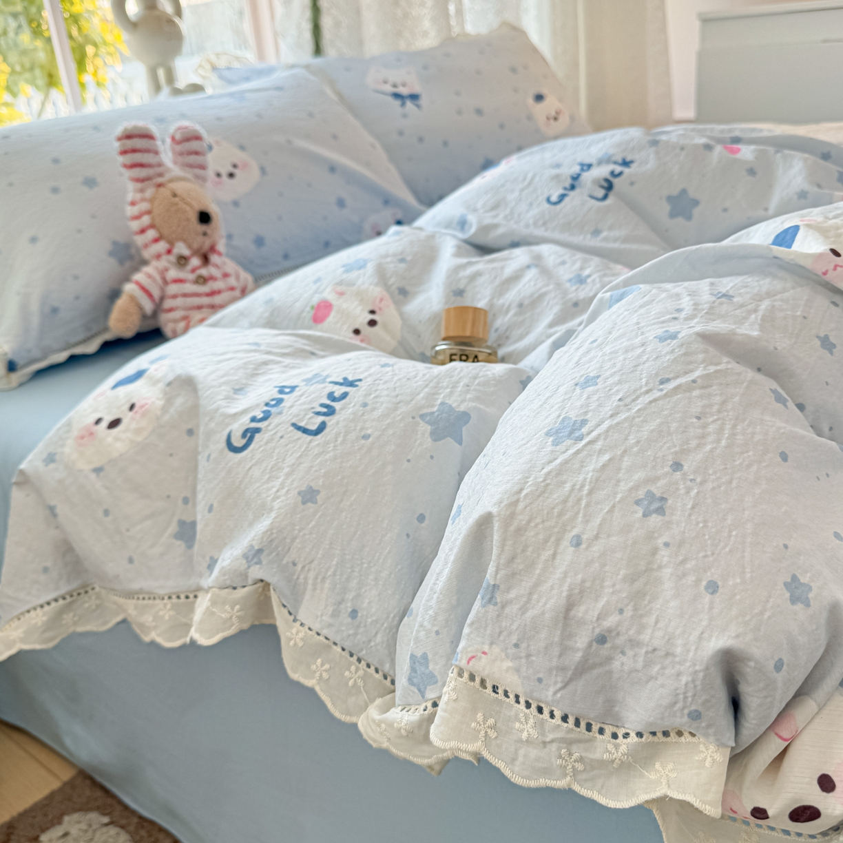 91家纺网 家纺一手货源 找家纺 寻米 2026新款全棉镂空花边云感双层纱四件套 云朵小泡芙