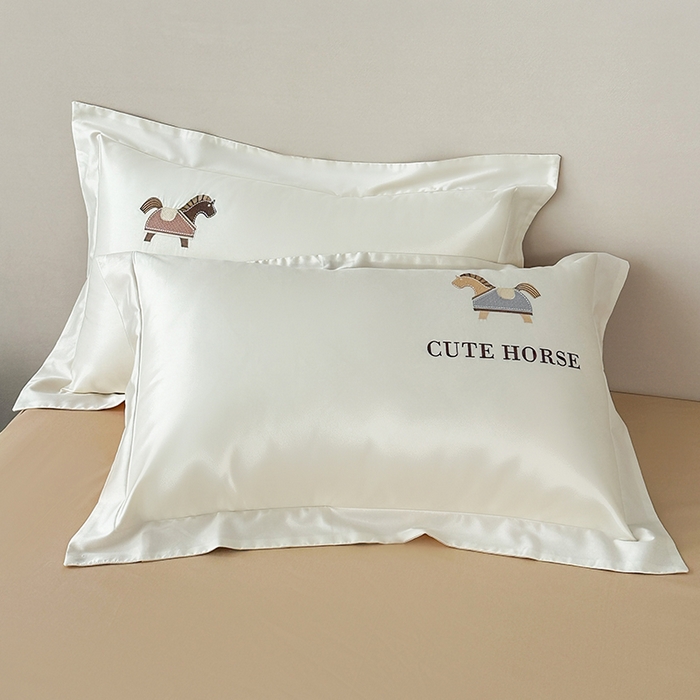 91家纺网 家纺一手货源 找家纺 （总）618家纺 2026新款A类50S-100 支全长绒棉棉纯棉绣花四件套-爱马系列