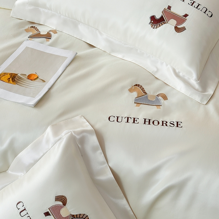 91家纺网 家纺一手货源 找家纺 （总）618家纺 2026新款A类50S-100 支全长绒棉棉纯棉绣花四件套-爱马系列