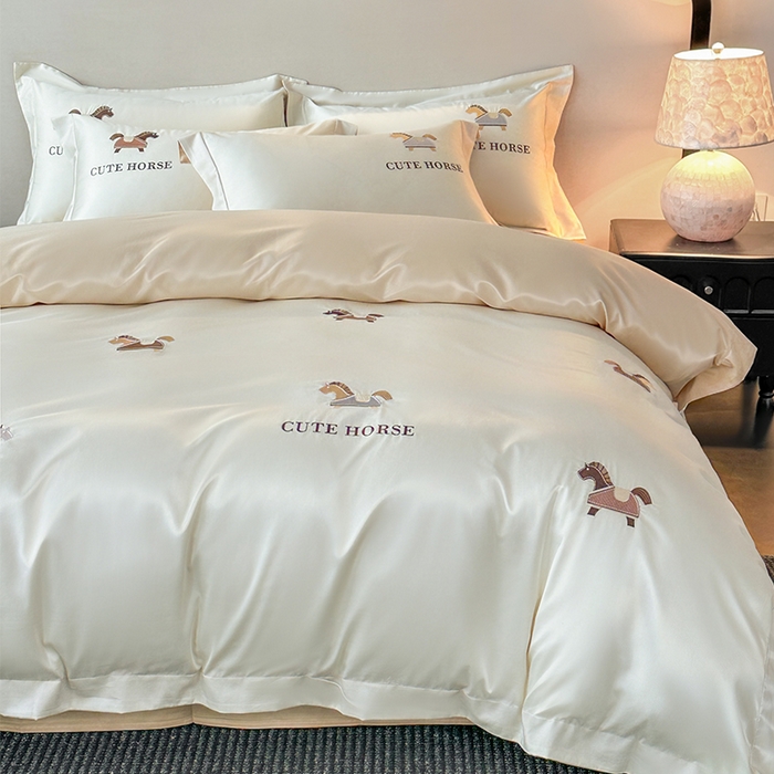 91家纺网 家纺一手货源 找家纺 （总）618家纺 2026新款A类50S-100 支全长绒棉棉纯棉绣花四件套-爱马系列