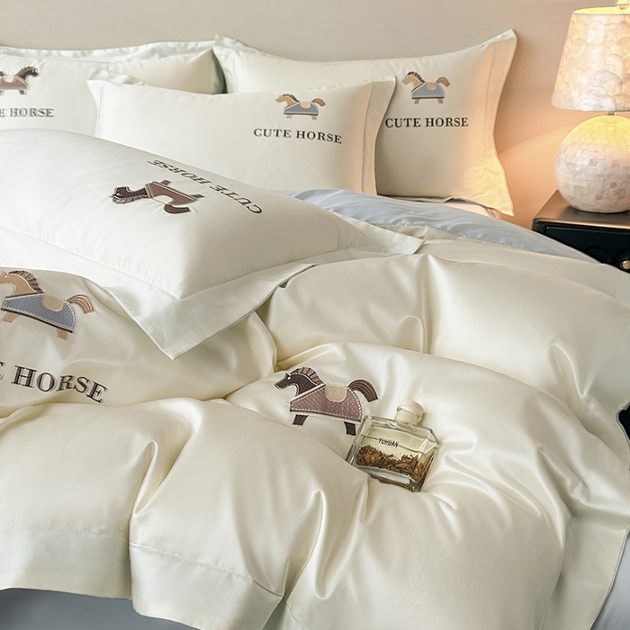 91家纺网 家纺一手货源 找家纺 618家纺 2026新款A类50S-100 支全长绒棉棉纯棉绣花四件套-爱马系列 爱马-米蓝