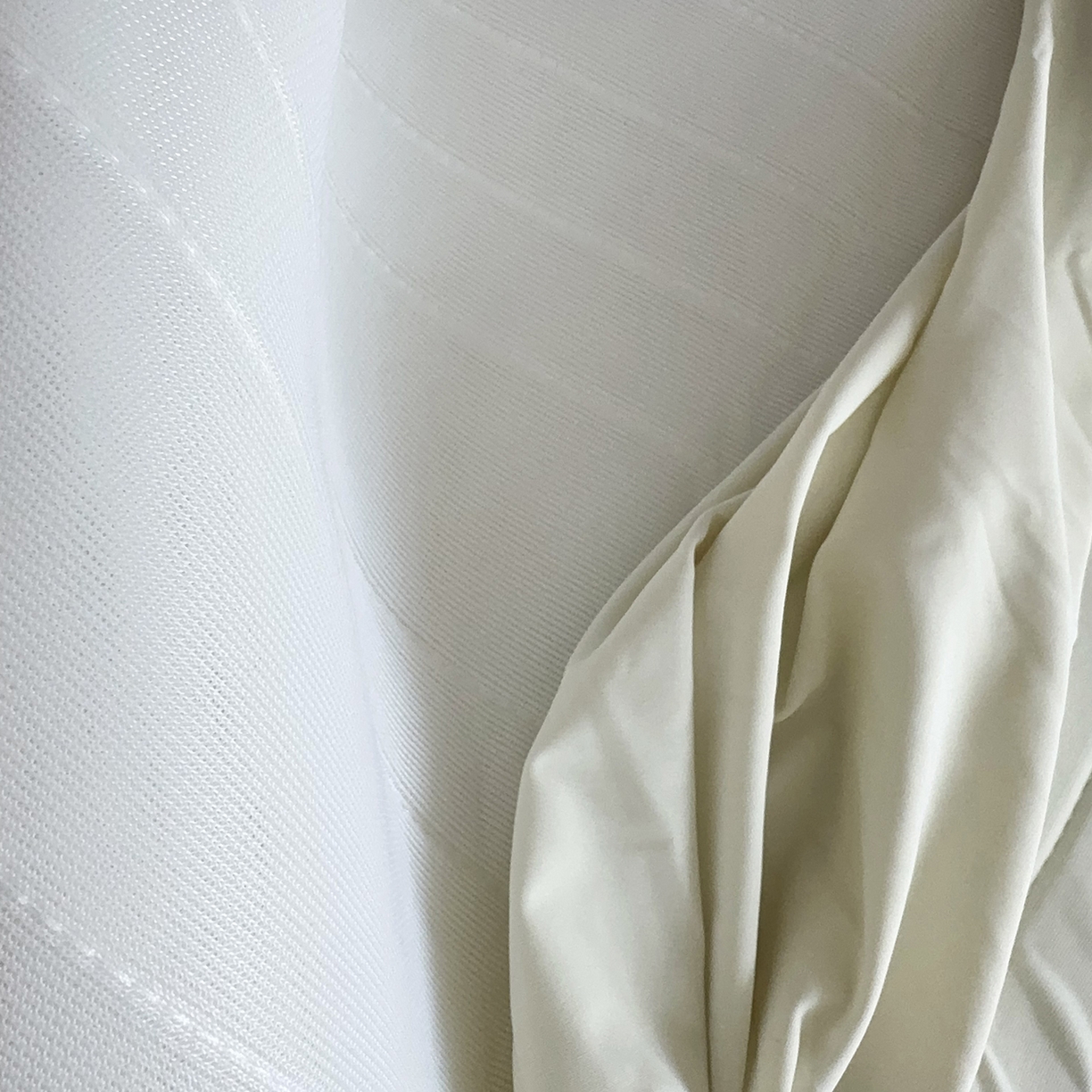 91家纺网 家纺一手货源 找家纺 兜米家居 2026新款夏日睡眠自然凉感夏凉垫 浅黄