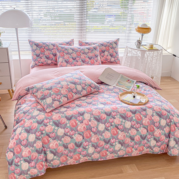 91家纺网 家纺一手货源 找家纺 宇彬家纺 2026直播新款13372A类全棉纯棉印花床单床笠款四件套和单被套喷气清新简约 花香丽影