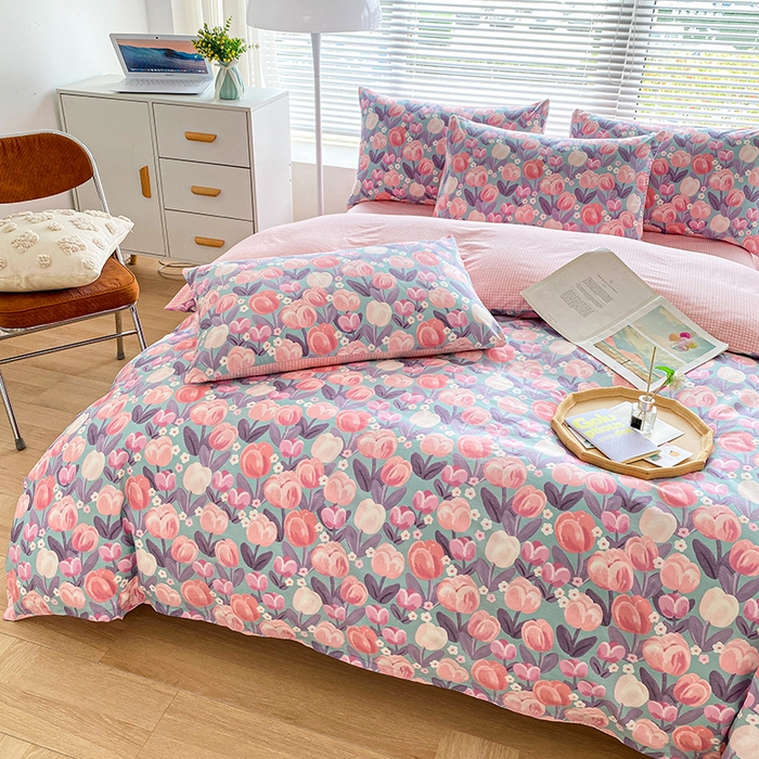 91家纺网 家纺一手货源 找家纺 宇彬家纺 2026直播新款13372A类全棉纯棉印花床单床笠款四件套和单被套喷气清新简约 花香丽影