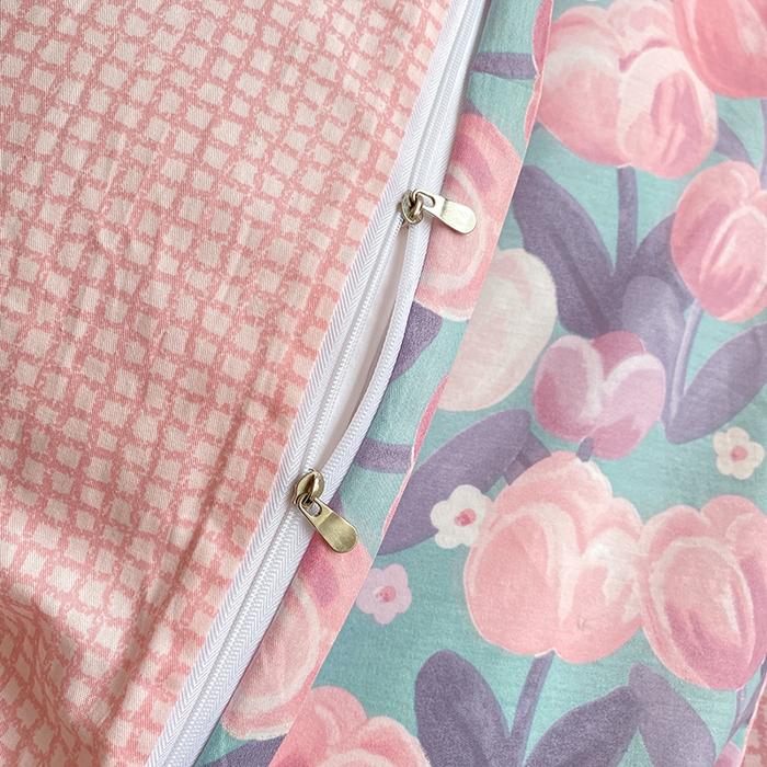 91家纺网 家纺一手货源 找家纺 宇彬家纺 2026直播新款13372A类全棉纯棉印花床单床笠款四件套和单被套喷气清新简约 花香丽影