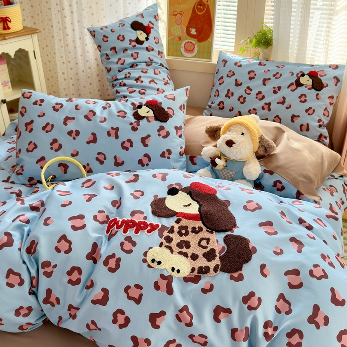 91家纺网 家纺一手货源 找家纺 曼之夏 2026新款50支长绒棉毛巾绣四件套 豹纹泰迪