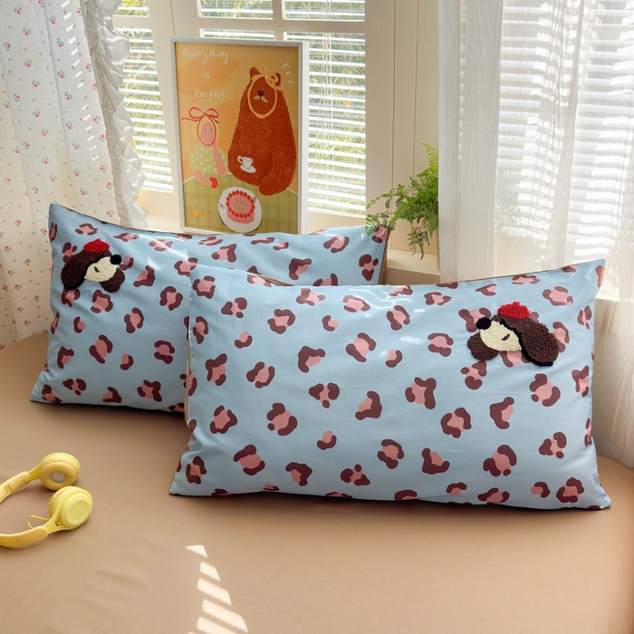 91家纺网 家纺一手货源 找家纺 曼之夏 2026新款50支长绒棉毛巾绣四件套 豹纹泰迪