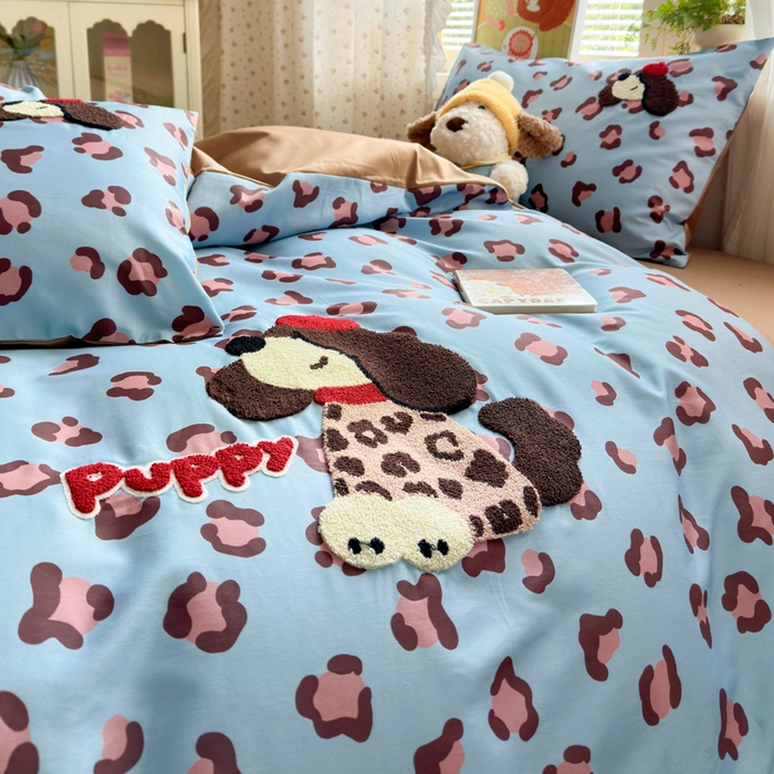 91家纺网 家纺一手货源 找家纺 曼之夏 2026新款50支长绒棉毛巾绣四件套 豹纹泰迪