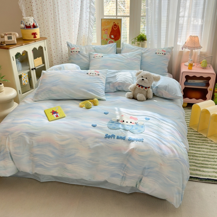 91家纺网 家纺一手货源 找家纺 曼之夏 2026新款50支长绒棉毛巾绣四件套 油画猫咪