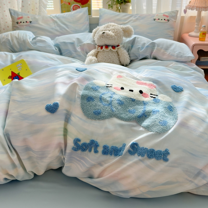 91家纺网 家纺一手货源 找家纺 曼之夏 2026新款50支长绒棉毛巾绣四件套 油画猫咪