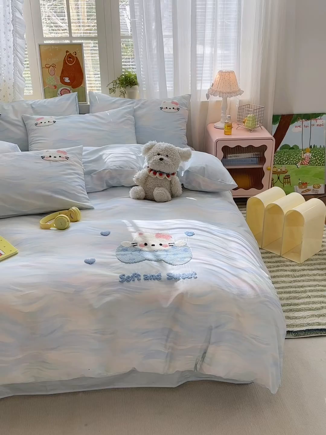 91家纺网 家纺一手货源 找家纺 曼之夏 2026新款50支长绒棉毛巾绣四件套 油画猫咪