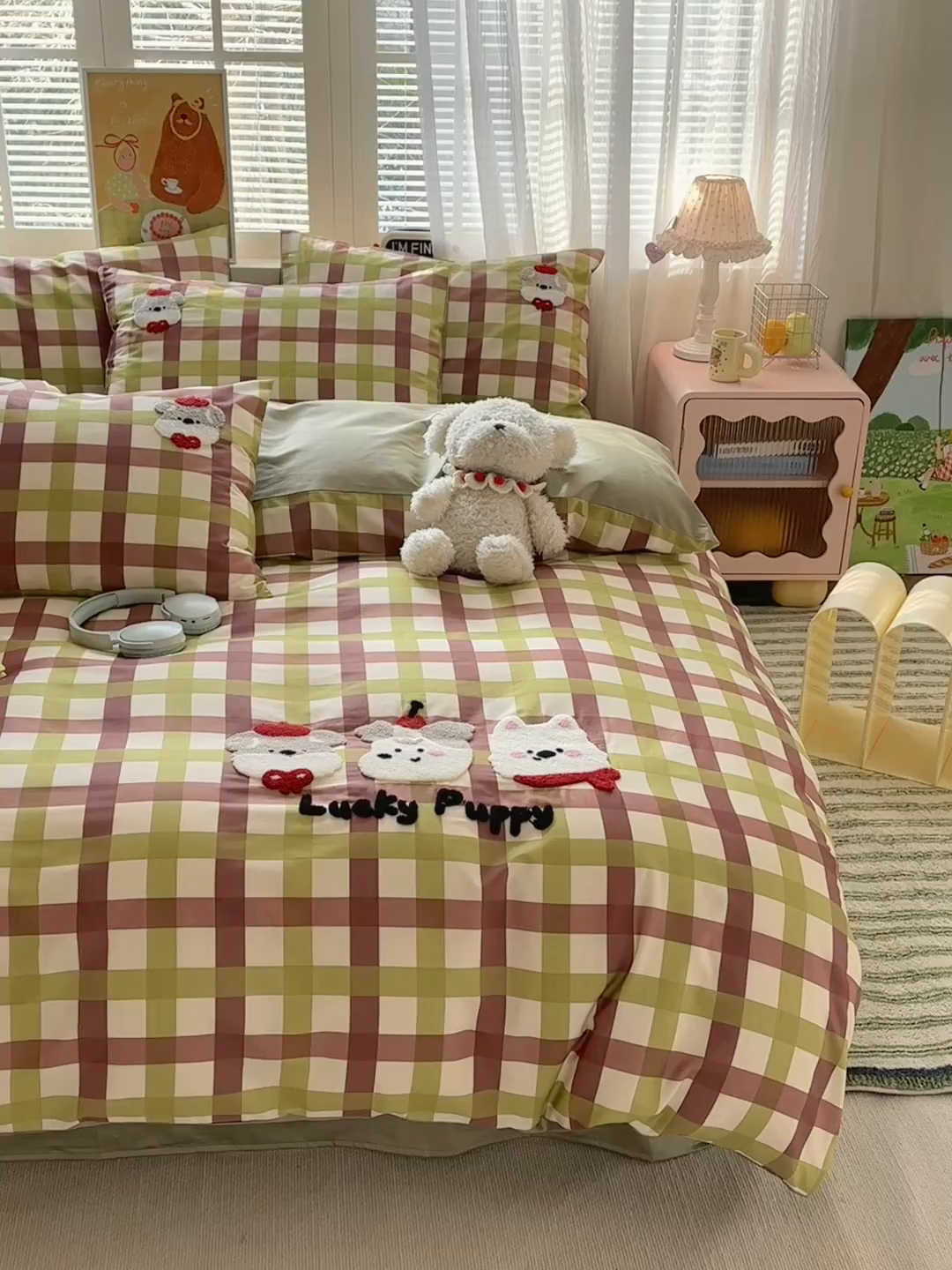 91家纺网 家纺一手货源 找家纺 曼之夏 2026新款50支长绒棉毛巾绣四件套 幸运小狗