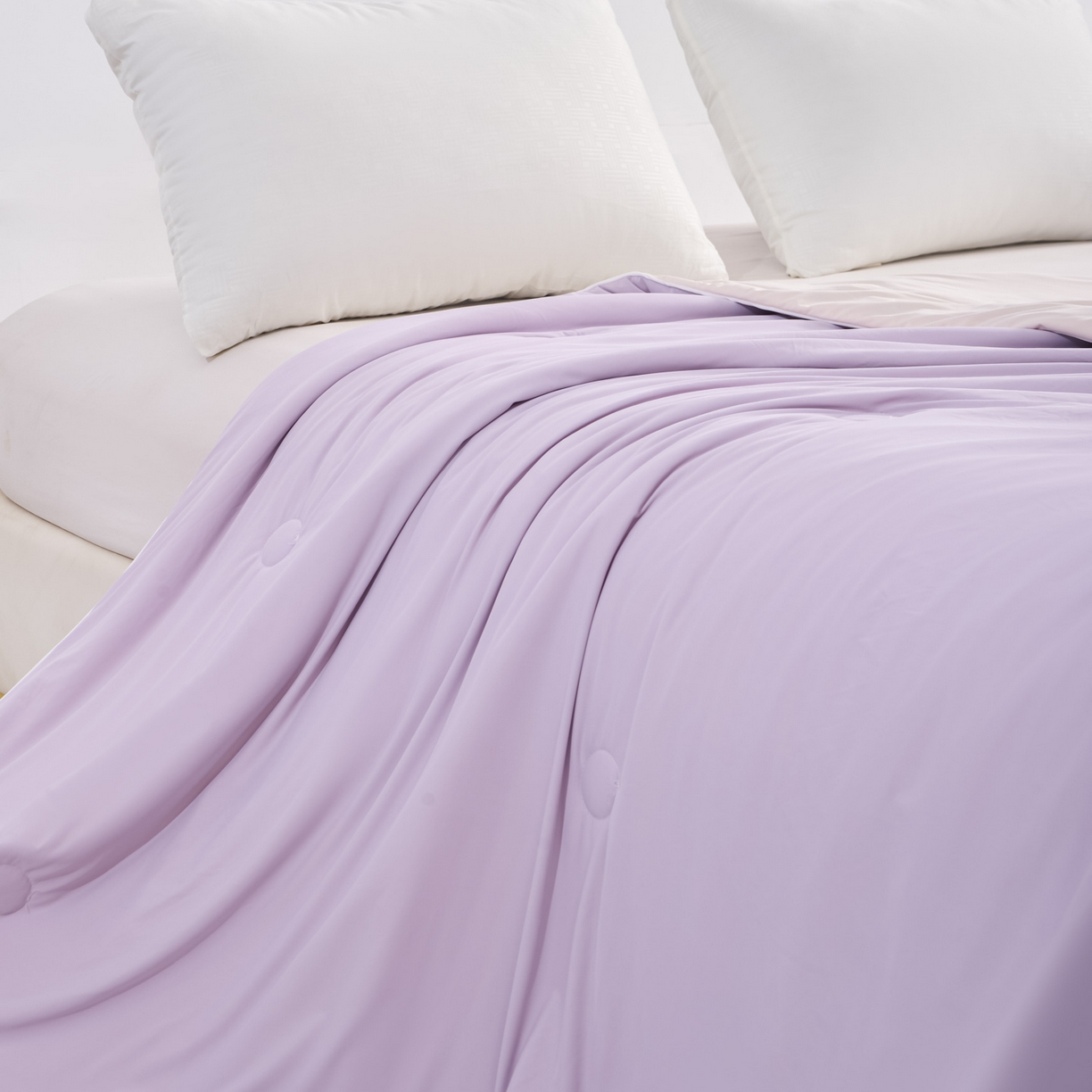 91家纺网 家纺一手货源 找家纺 漫仙阁家纺 2026年新款纯色凉感丝夏被空调被学生宿舍夏被夏凉被 奶油白+浅紫