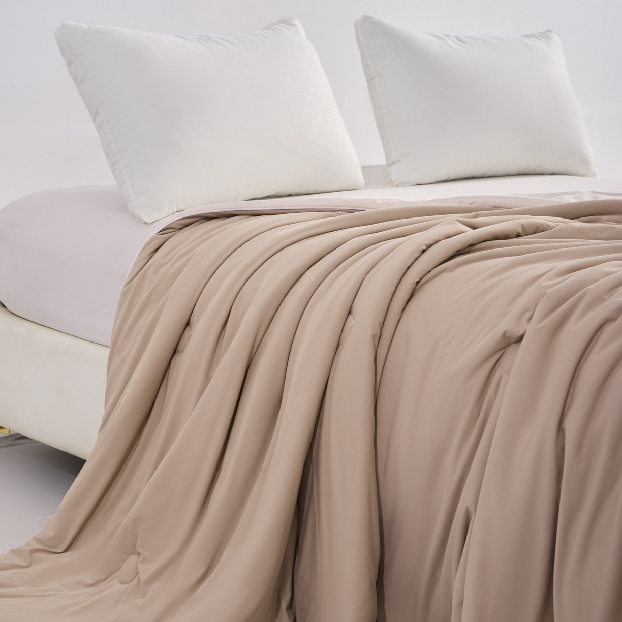 91家纺网 家纺一手货源 找家纺 漫仙阁家纺 2026年新款纯色凉感丝夏被空调被学生宿舍夏被夏凉被 奶油白+浅咖