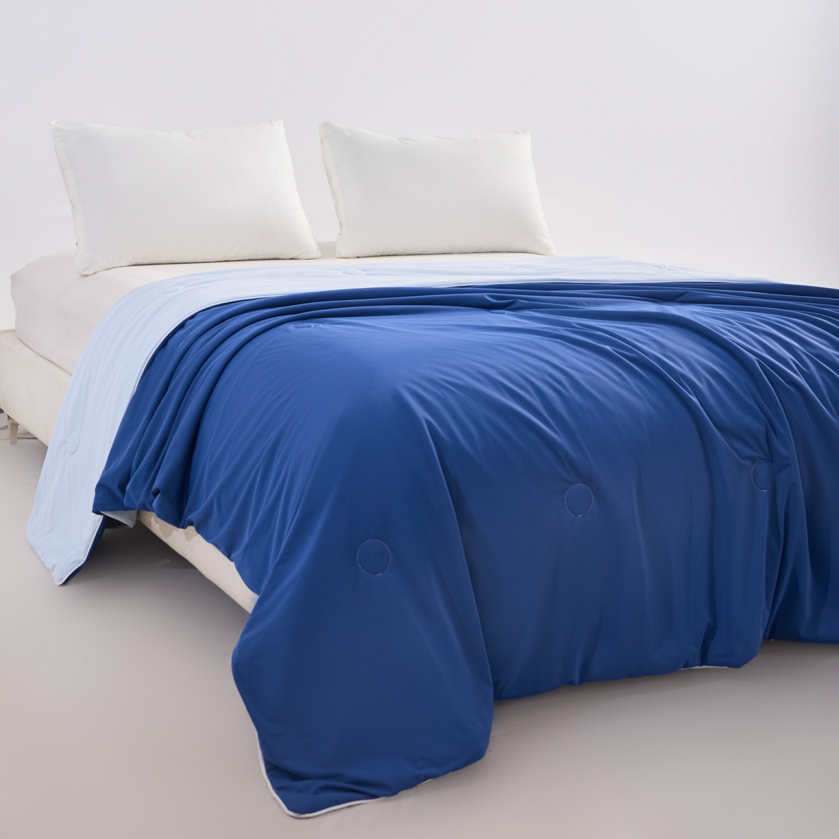 91家纺网 家纺一手货源 找家纺 漫仙阁家纺 2026年新款纯色凉感丝夏被空调被学生宿舍夏被夏凉被 浅蓝+深蓝