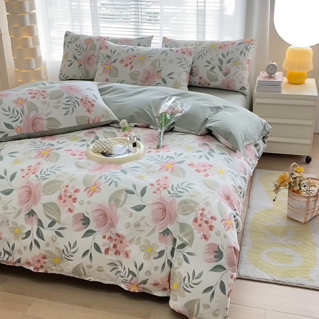 91家纺网 家纺一手货源 找家纺 宇彬家纺 2026直播新款13372A类全棉纯棉印花床单床笠款四件套和单被套喷气清新简约 芳华