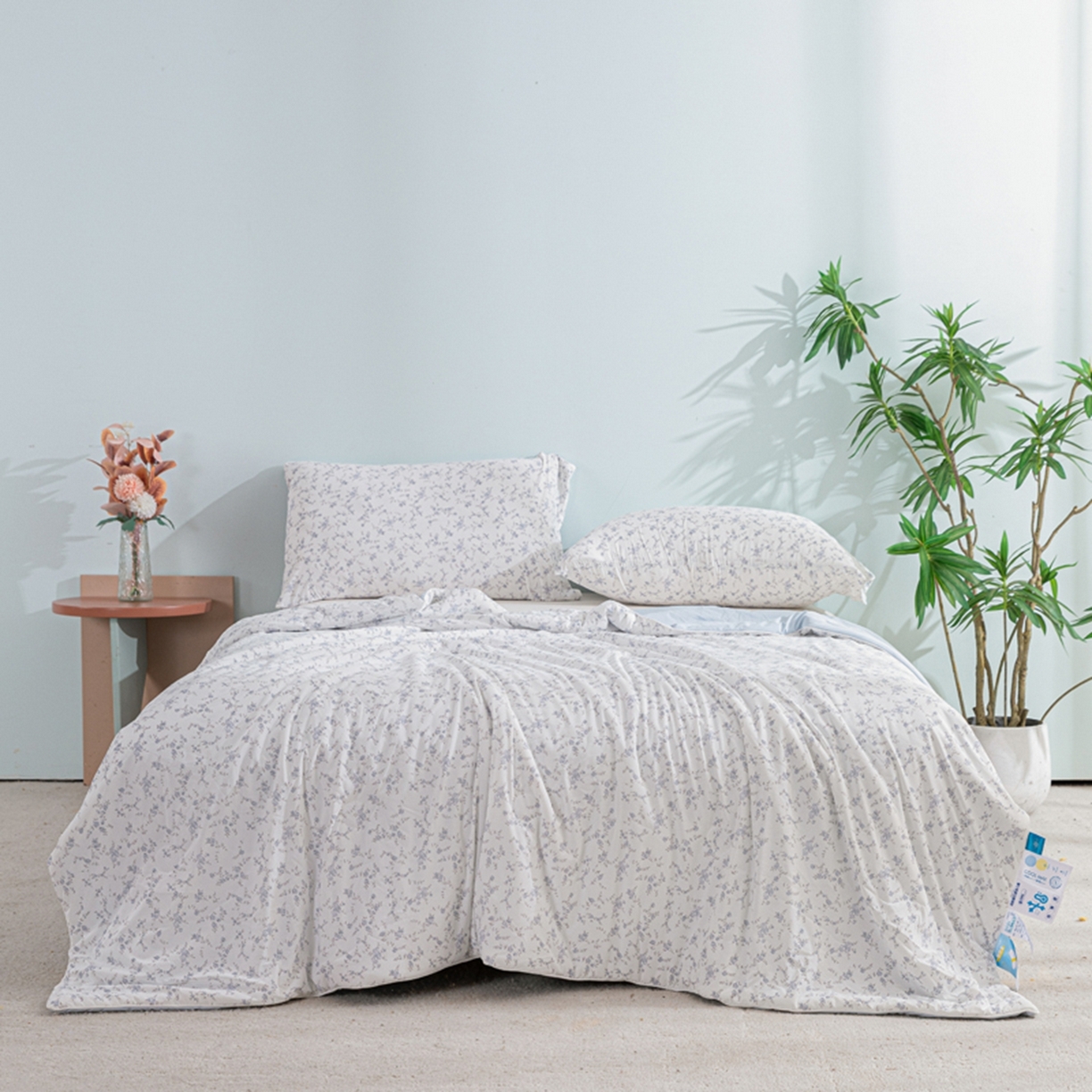 91家纺网 家纺一手货源 找家纺 漫仙阁家纺 2026年新款印花凉感丝夏被空调被学生夏凉被 春日兰