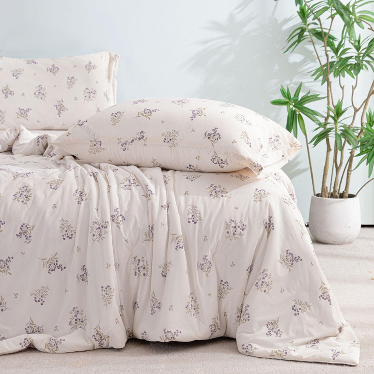 91家纺网 家纺一手货源 找家纺 漫仙阁家纺 2026年新款印花凉感丝夏被空调被学生夏凉被 莫奈花园