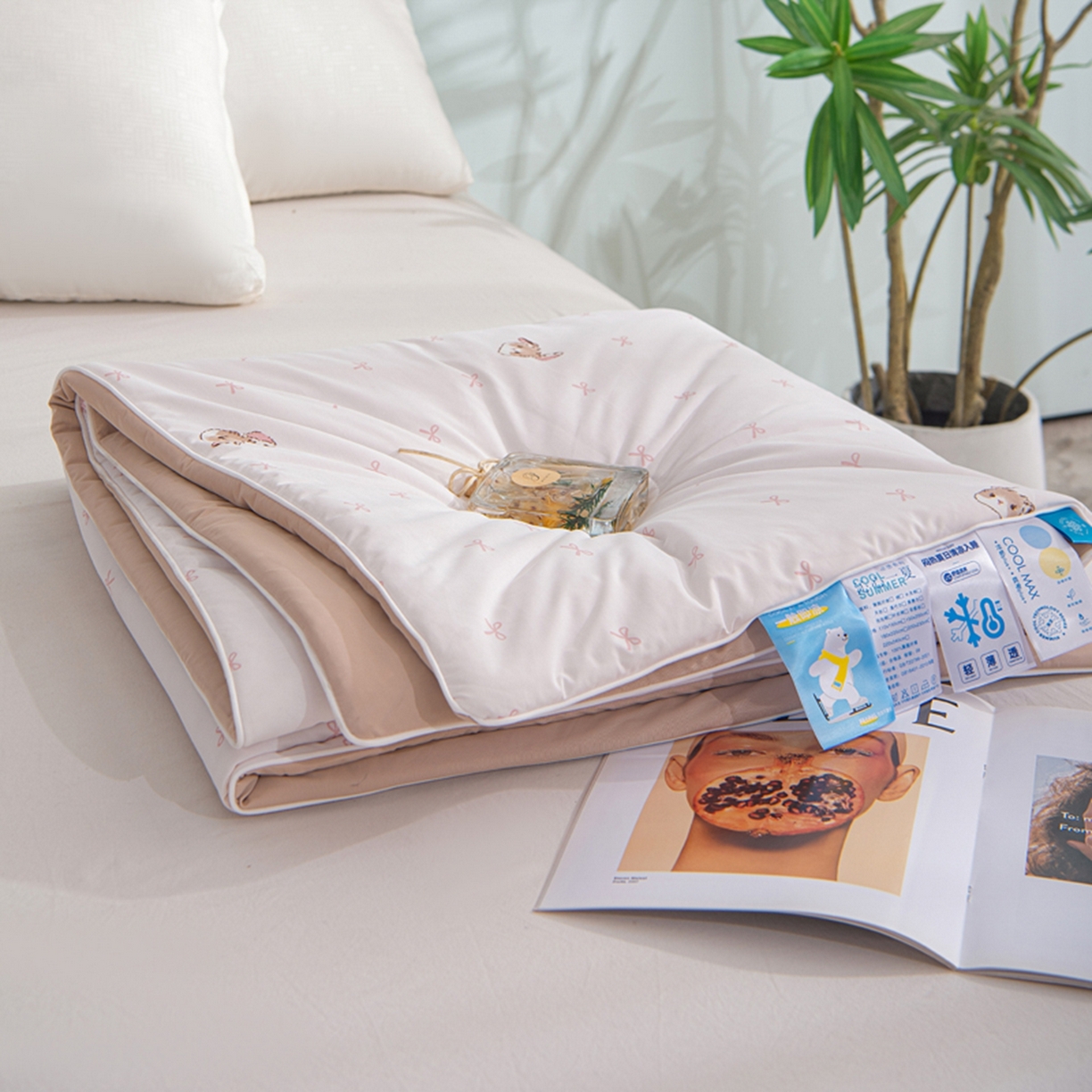 91家纺网 家纺一手货源 找家纺 漫仙阁家纺 2026年新款印花凉感丝夏被空调被学生夏凉被 可可小姐