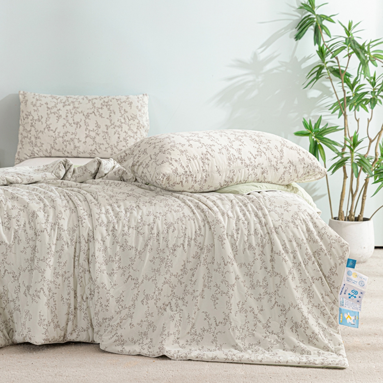 91家纺网 家纺一手货源 找家纺 漫仙阁家纺 2026年新款印花凉感丝夏被空调被学生夏凉被 夏礼