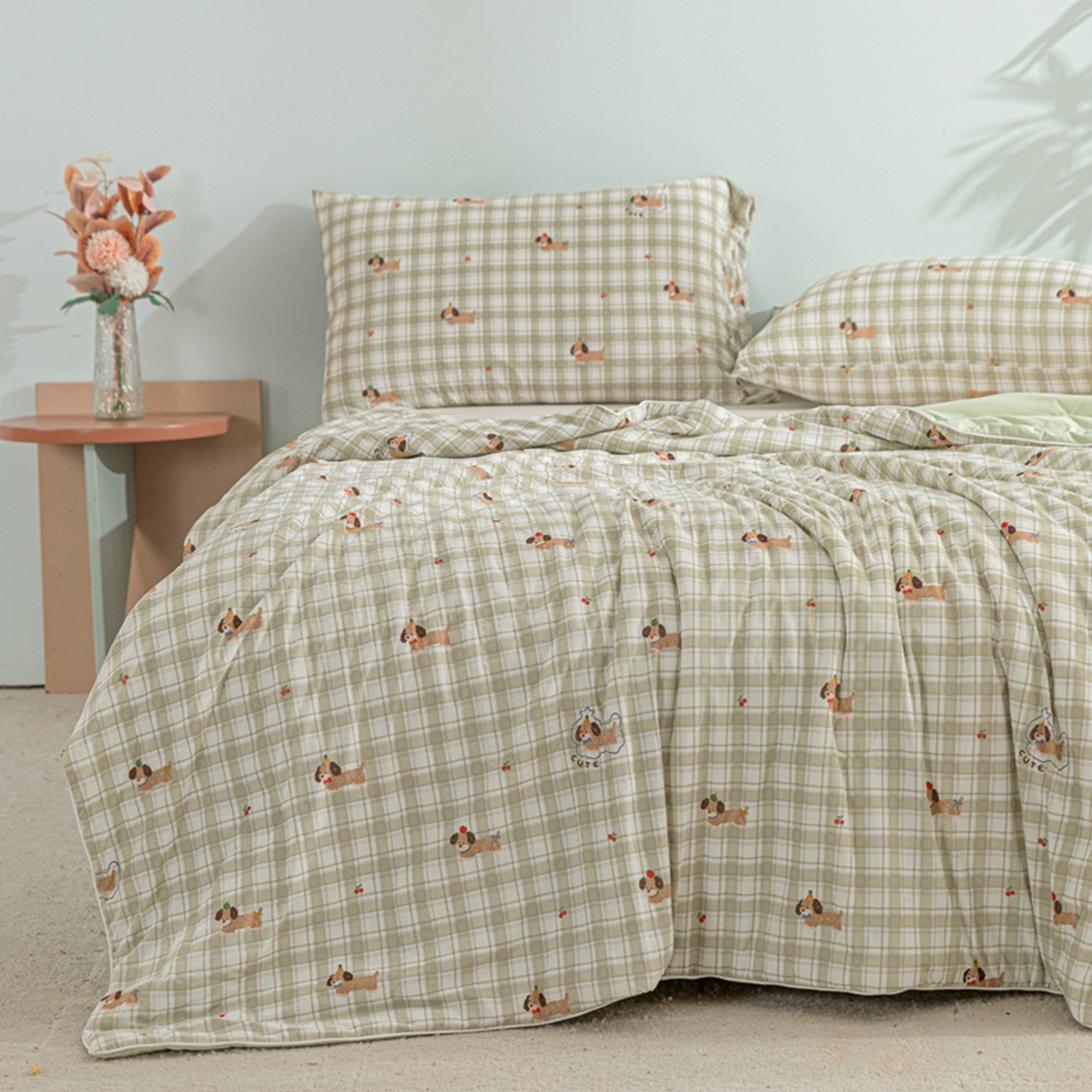 91家纺网 家纺一手货源 找家纺 漫仙阁家纺 2026年新款印花凉感丝夏被空调被学生夏凉被 腊肠狗