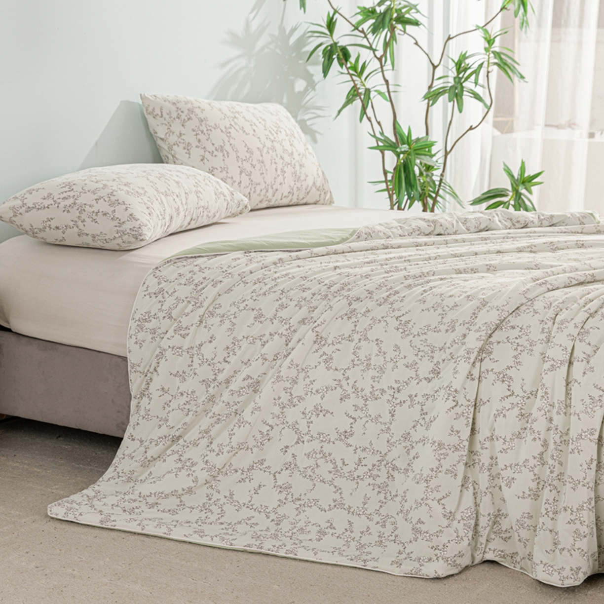 91家纺网 家纺一手货源 找家纺 漫仙阁家纺 2026年新款印花凉感丝夏被空调被学生夏凉被 夏礼